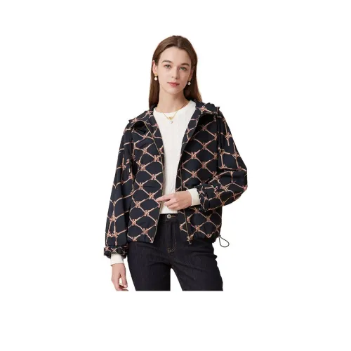 HAZZYS Черные Женские Куртки