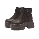 Коричневый