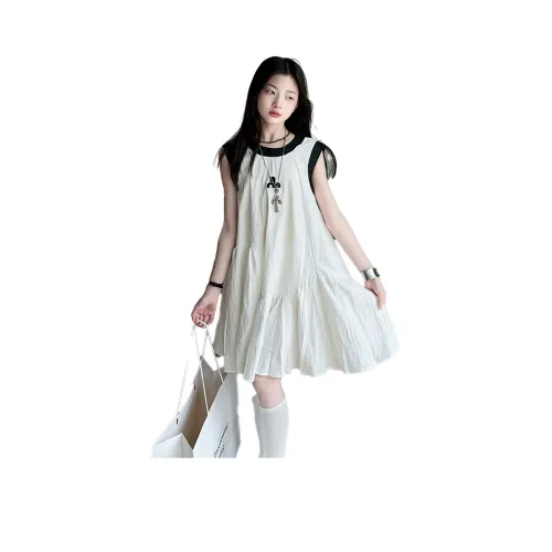 La Cergo Платье Белый Children Возраст 3-7 лет