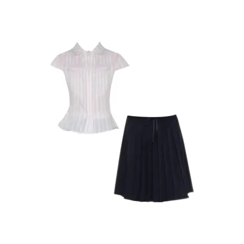 PAIN OR PLEASURE Комплект с юбкой Женские