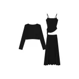 Черный топ на бретелях + черный кардиган + черная юбка