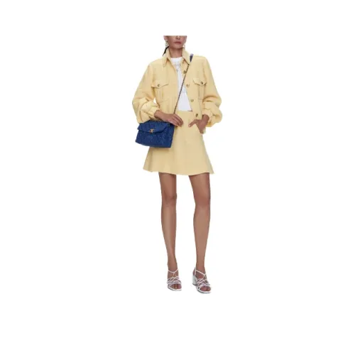 CHANEL Желтые Женские Куртки
