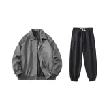 Красный глиняно-серый топ + черные штаны