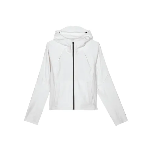 lululemon Fast and Free Glyde™ Ткань Куртки и Пальто Женские