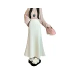 Молочно-белый