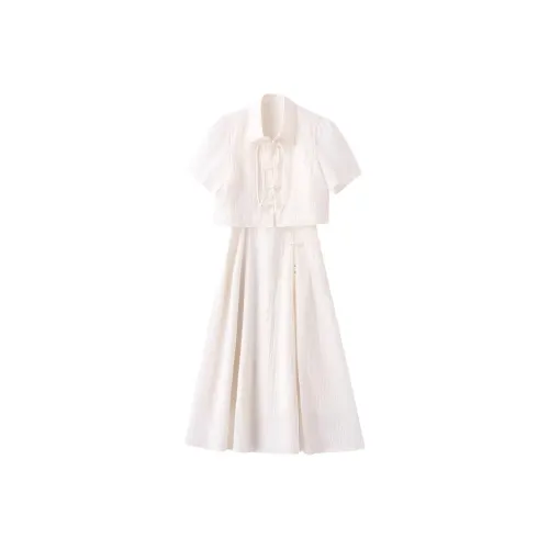 AFGGD Белый Женские Комплекты с юбкой