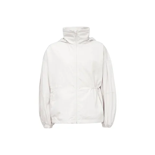 Женские куртки Lululemon