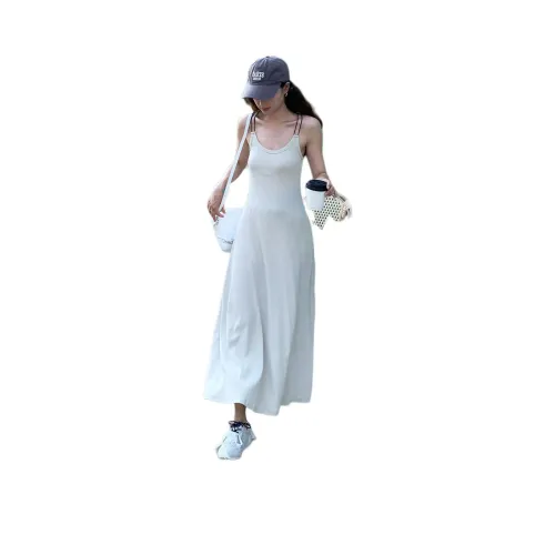 NANING9 Slip Платье Женское Абрикосовое