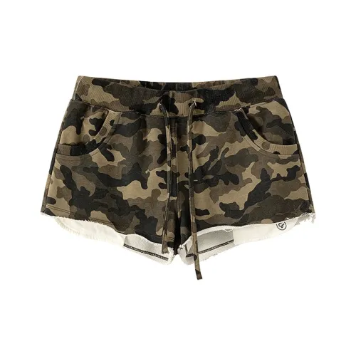 CHUU Зеленые Камуфляжные Повседневные Шорты для Женщин