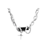 Позиционирование стиля: Два ожерелья с ослепительными звездами лучами