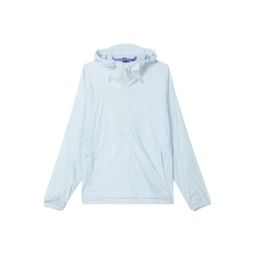 Куртки и пальто для мужчин из серии Lightweight от Lululemon