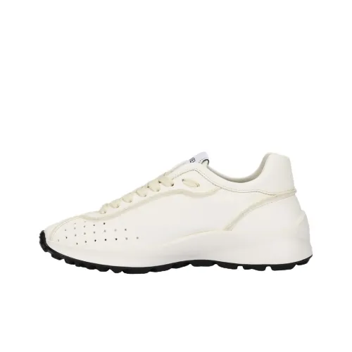 CHANEL Низкий топ Повседневная обувь Женская Белая