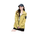 Яично-желтый