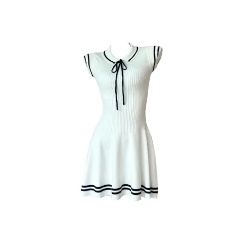 GRAYISMOON Короткое платье с короткими рукавами женское