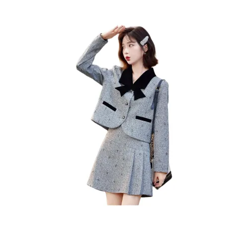 Fele.d Женские комплекты с юбкой