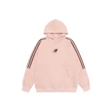 Розовый цвет персика