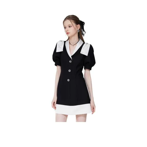 AIVEI Короткое платье с короткими рукавами женское черное