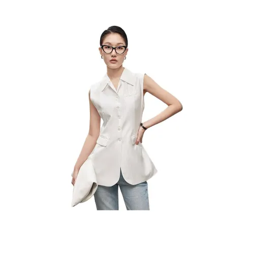 Cause Женские жилеты