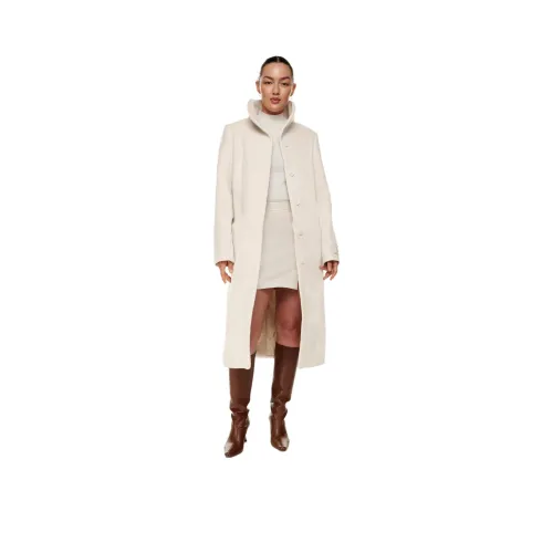 ARITZIA Женские Пальто