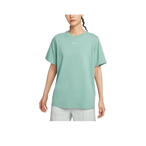 Nike Sportswear T-Shirt Женская