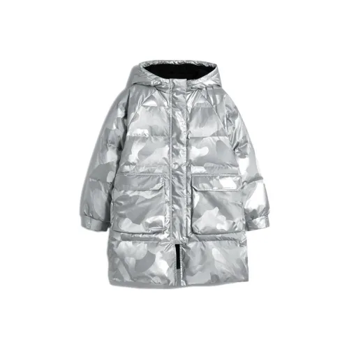 GAP Серебряный Kids Пуховики