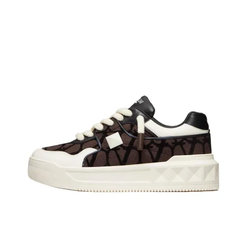 Valentino One Stud XL Скейтборд Кроссовки Низкие Мужские