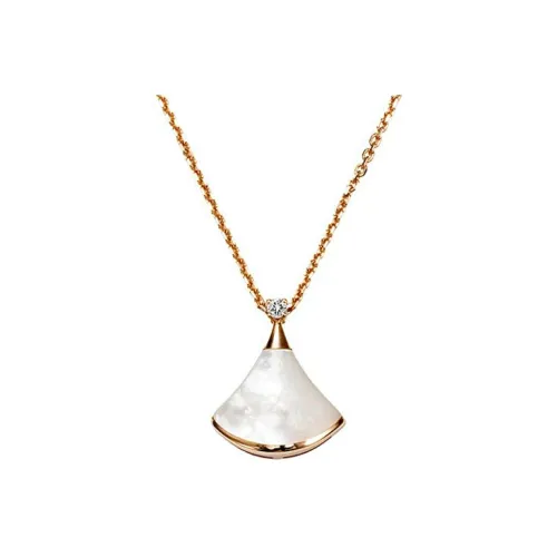 BVLGARI DIVAS’ DREAM Колье Которому Приданы Мягкие Формы Веера
