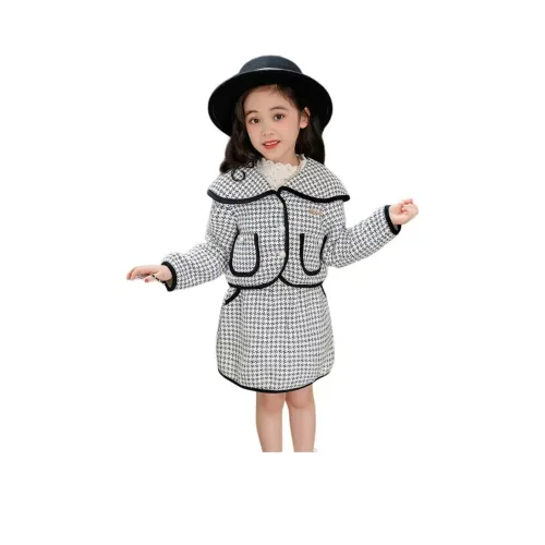 Детский комплект Disney с юбкой черный для детей 3-7 лет