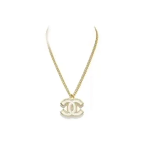 CHANEL Ожерелья Женские