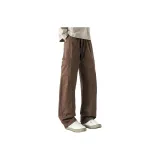 Темно-коричневый