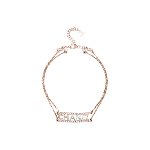 CHANEL Металлические ожерелья Женские
