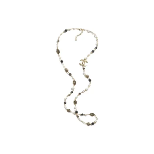 CHANEL Металлические ожерелья Женские