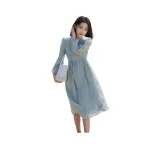 Светло-голубой