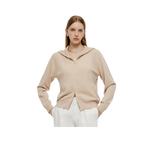 GOELIA 71W Абрикос Женское короткое пальто