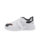 Белый и оранжевый