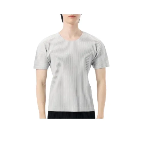 Homme Plissé Issey Miyake Серый Мужской T-Рубашки