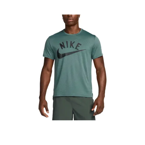 nike MILERDri Форма T Рубашка Мужская