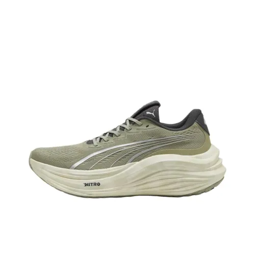 PUMA MagMax NITRO™ Беговые кроссовки Низкий Топ Зеленый Мужской