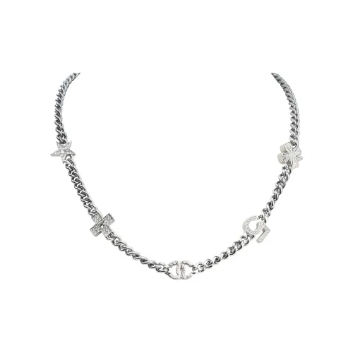 CHANEL Ожерелья Женские