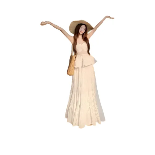 MORii Женские Комплекты с юбкой