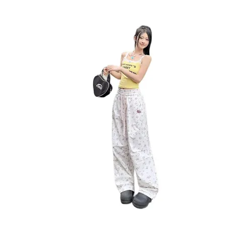 YEARNED Белые Женские Повседневные Брюки