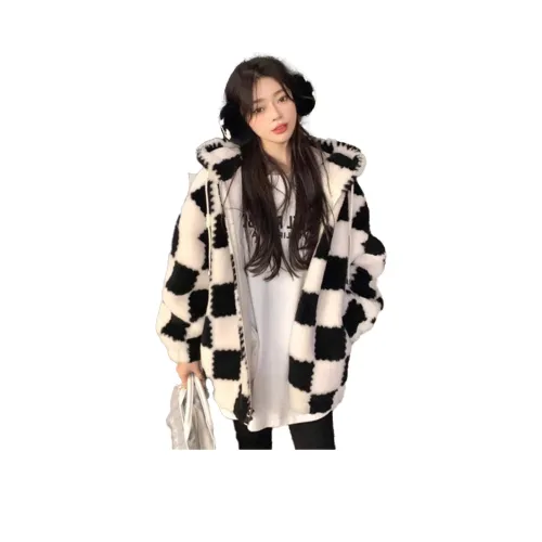 KAISER Женские меховые изделия