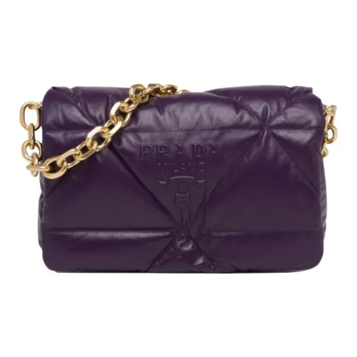 PRADA Сумки через плечо Женские