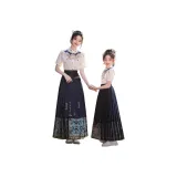 Комплект одежды (Белый топ + Синий низ)