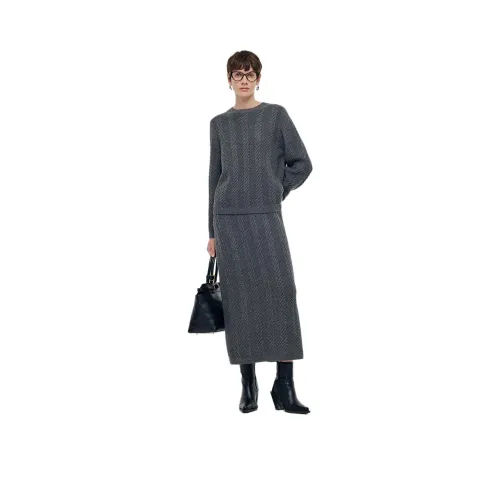 GOELIA Комплект с юбкой Женские Темный Фотиния Серый