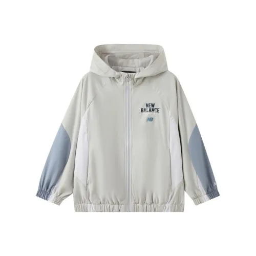 New Balance NB Светло-серые Куртки для детей