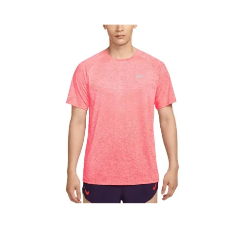 Nike Темно-оранжевые мужские футболки T-Shirt