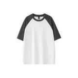 Белый и темно-серый