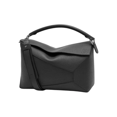 LOEWE Puzzle Клатчи Женские