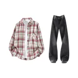 Red Plaid + Charcoal Black Pants  
Красная клетка + угольно-черные штаны
